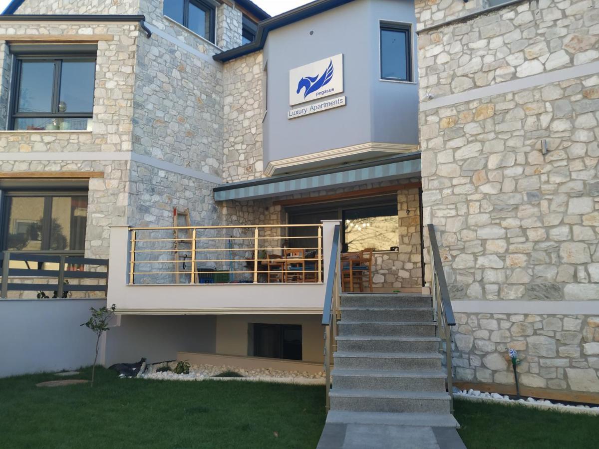 Pegasus Sea View Luxury Apartments Vrasná Buitenkant foto