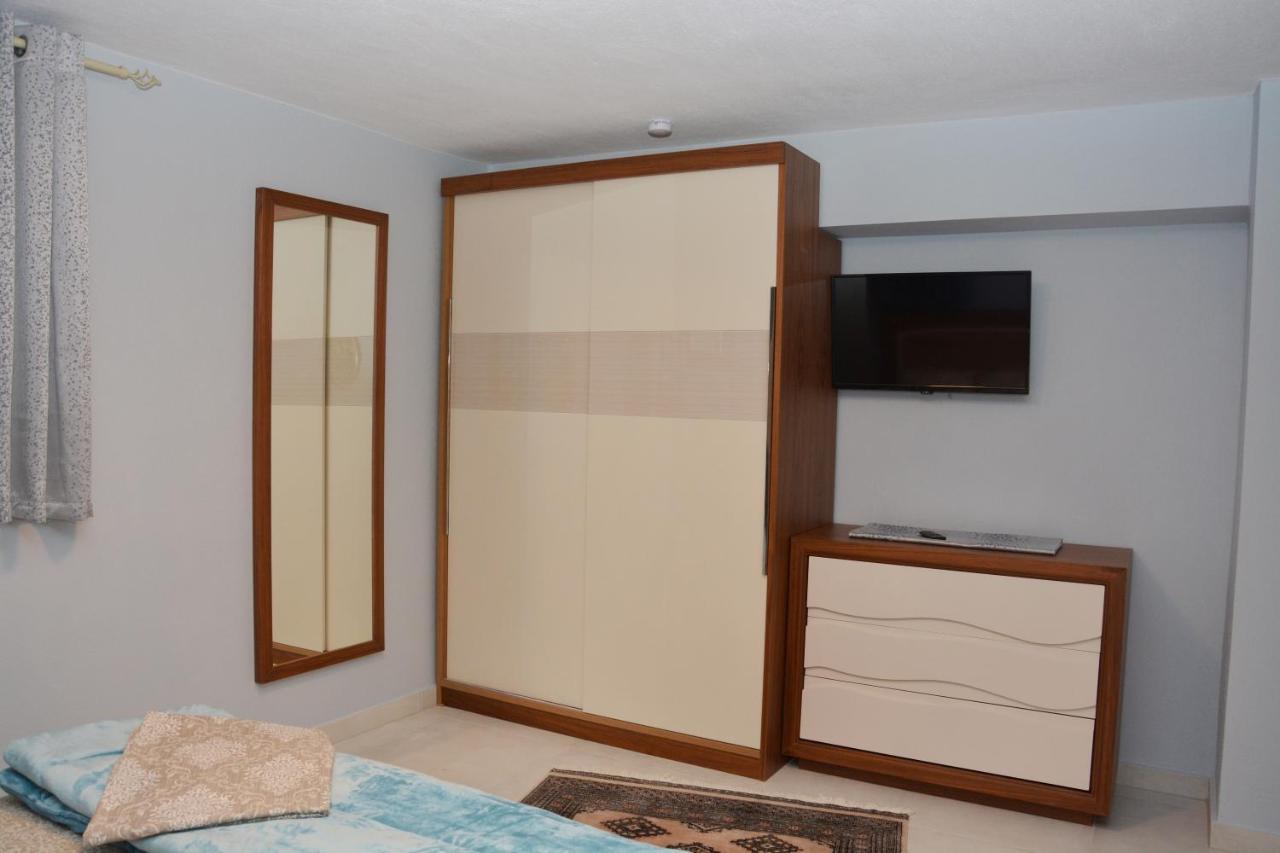Pegasus Sea View Luxury Apartments Vrasná Buitenkant foto