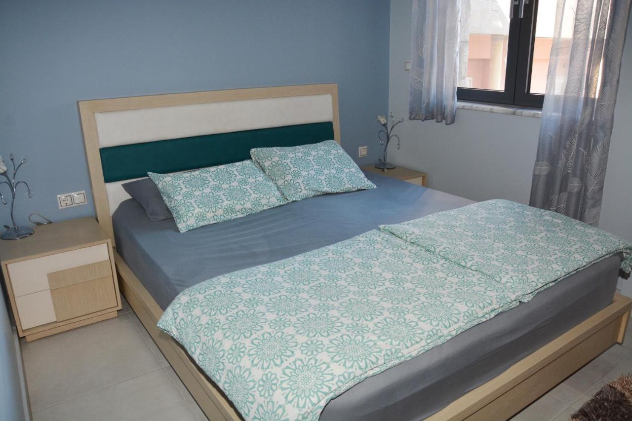 Pegasus Sea View Luxury Apartments Vrasná Buitenkant foto