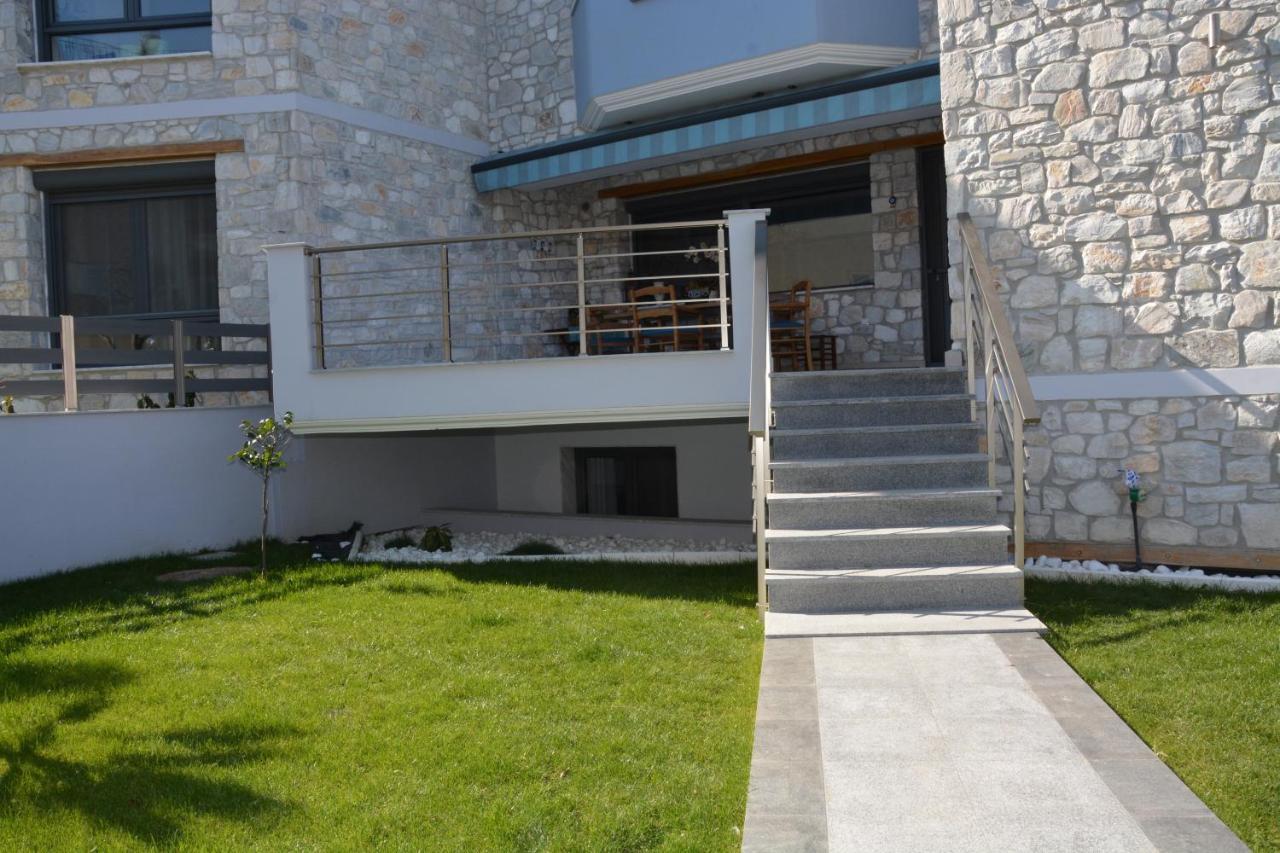Pegasus Sea View Luxury Apartments Vrasná Buitenkant foto