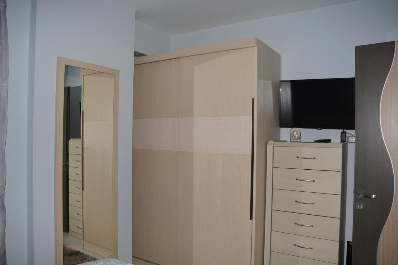 Pegasus Sea View Luxury Apartments Vrasná Buitenkant foto